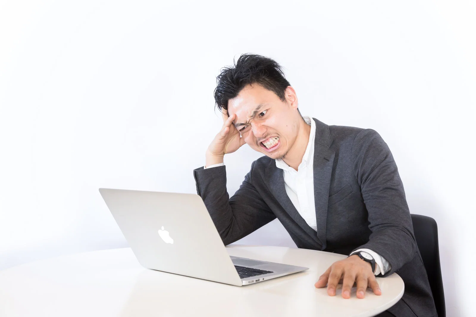 Python初心者が最初に詰んだポイント5選【実体験あり】